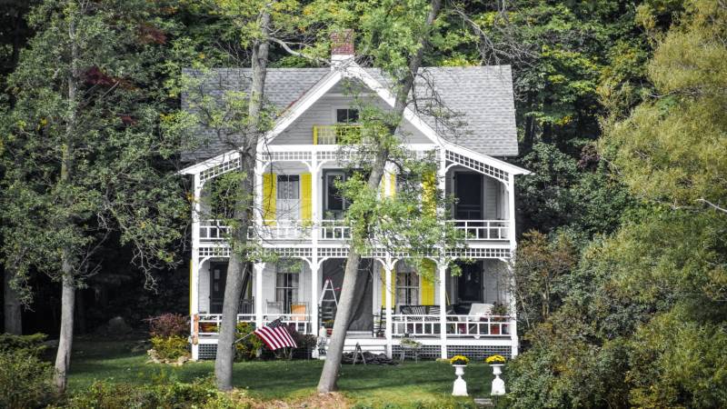 Home Exterior DecorAdHouse